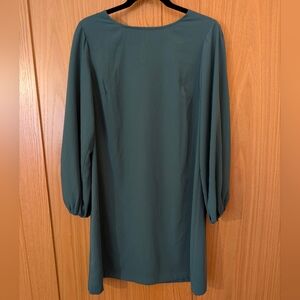 Elegant Green Women's Dress